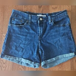 NWOT LEVIS SHORTS